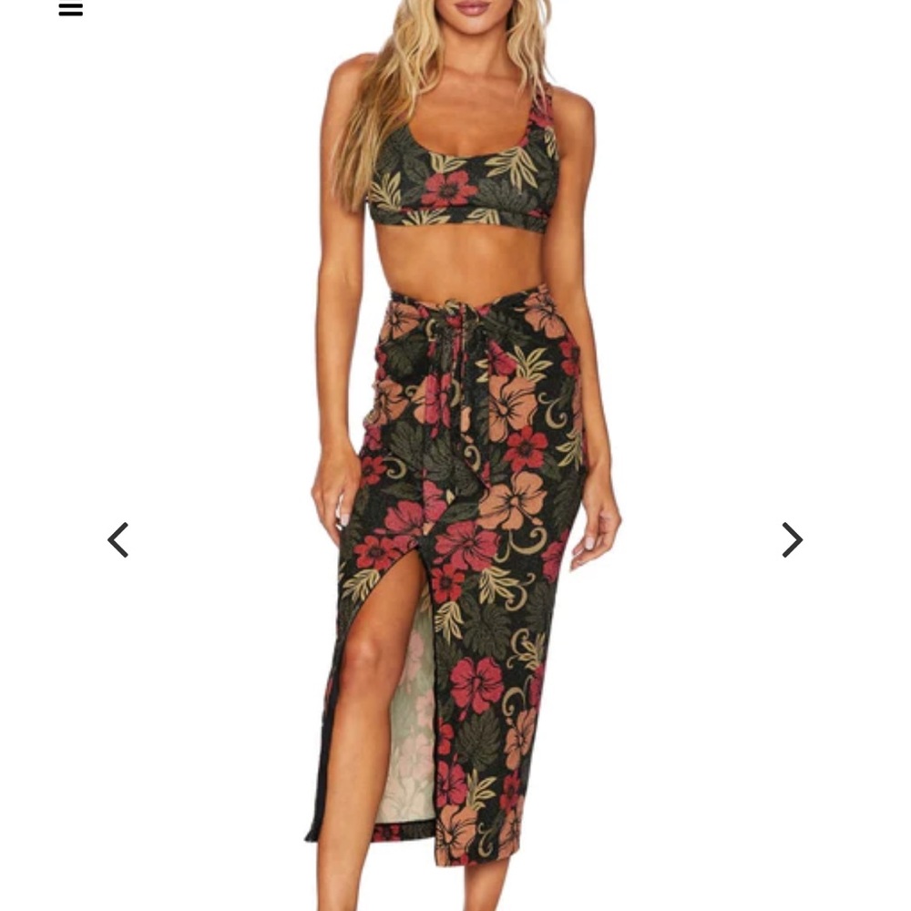 NWT Suki Skirt